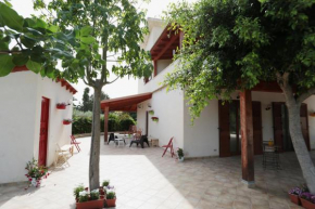 Гостиница Villalba Sunrise  Фавара